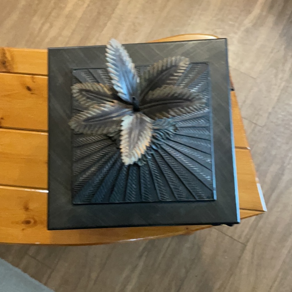 Picture frame box - Picture 3 of 8